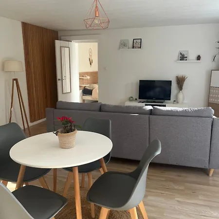 Lamaisondubois31 بيت للعطل Pibrac